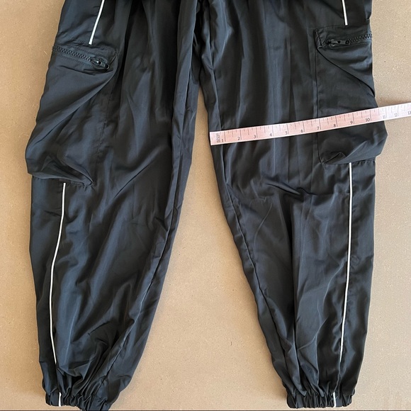 Tech Pants - Picture 3 of 10